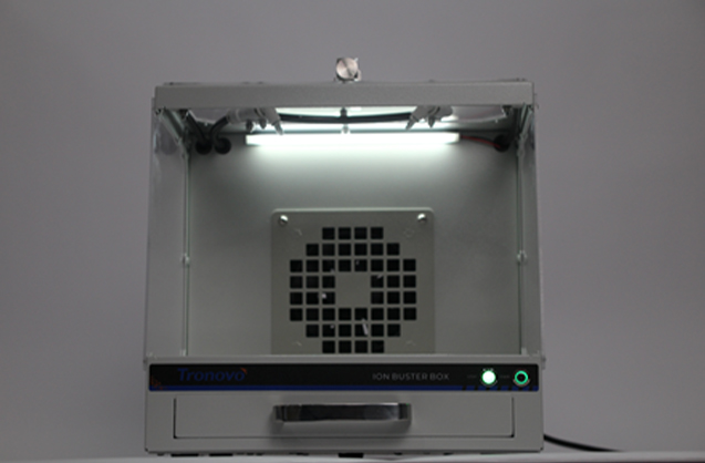 Dust detection lamp