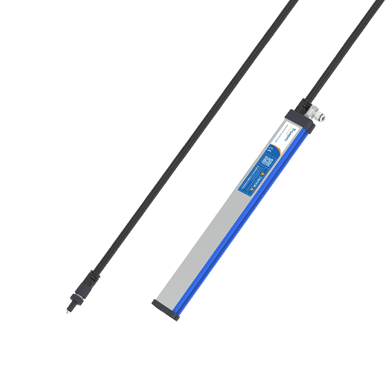 Self-cleaning Ionizing Bar